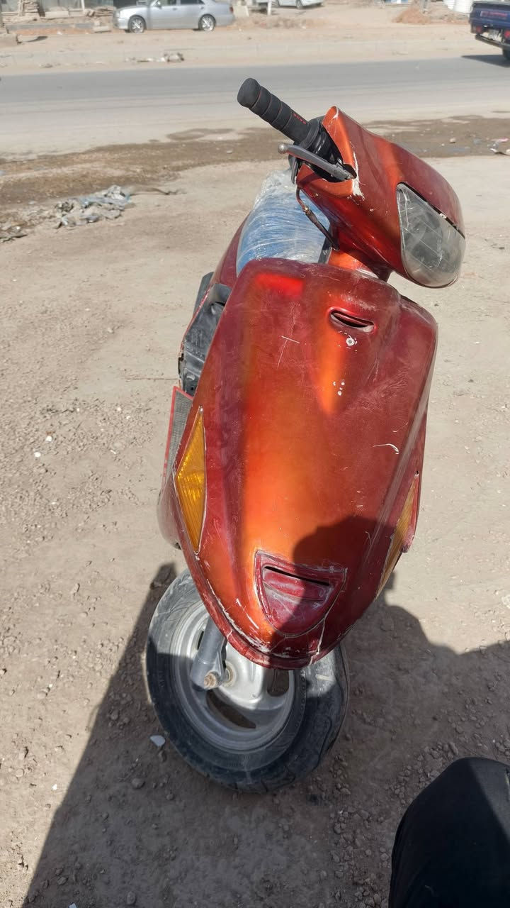 فراشه للبيع
سعره 250و بيه مجال
عنواني نجف
 شارع مطار قرب شارع علكم
متواجد فيس و واتساب
***********
