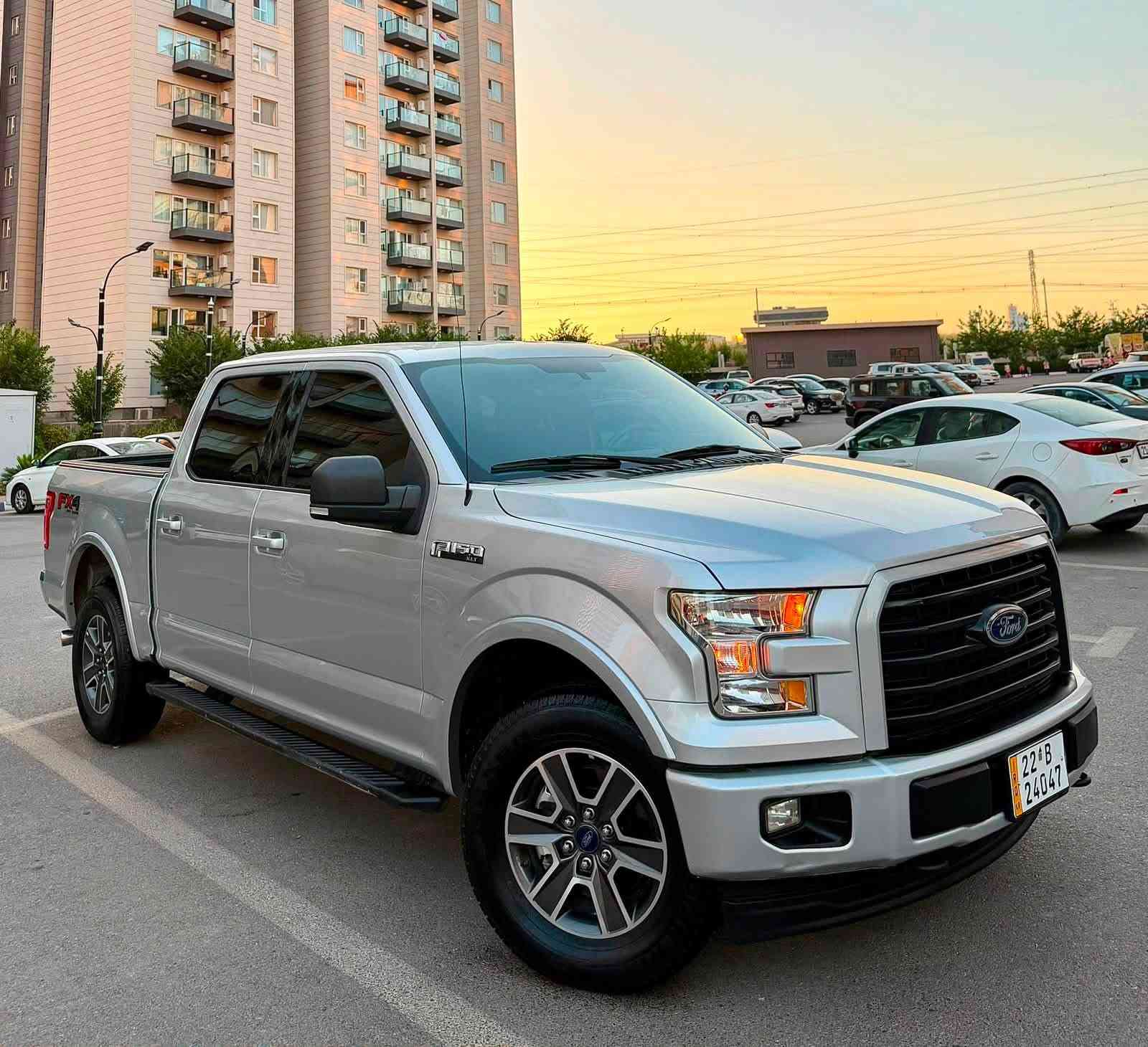 يسم الّه الرحمن الرحيم
F150 2017 XLT فؤرد مواصفات خليجى
فورد F150 موديل 2017
مواصفات XLT
اخت زيرو سيارة مكفولة كفالة عامة 
بؤدى قصير باب كبير مرغوب
مكان فال: سليمانية
ماشية: ٢٩كم  الف كيلو حقيقى
سعر :205$
هاتف ***********وتساب
[hidden information]
محرك V8 ثمانية سلندر  محرك مرغوب
مواصفات خليجي
كير محرك بشرط
بدون صوت وصرف و خلل كل بشرط فحص

سيارة جديد حتى بدون بارد و شخت حيل حيلوة
مواصفات
{ - شاشة كبير - كود باب - تشغيل عن بعد - كشنات كهرباي - 
 - تبريد مركزي - ليد بودي - دراج بدي - كاميرا - حصاص - قوليوم
- تحديد سورعة - بعد }
اربع تاير وويل جديد بدون مصروف
سيارة شرط بدون اى نواقص كير و محرك وحدادي وكاهرباى كل بشرط
سنوية و رقم جديد سنوي بأسمي تحويل غرامة بشرط
