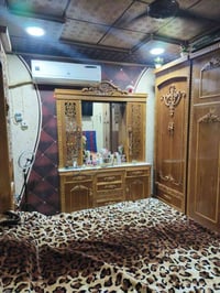 اخشاب اصلي للبيع مسختدم سنه صاج تعال شوفهم  السعر  خاص  هاذا رقم تلفون...