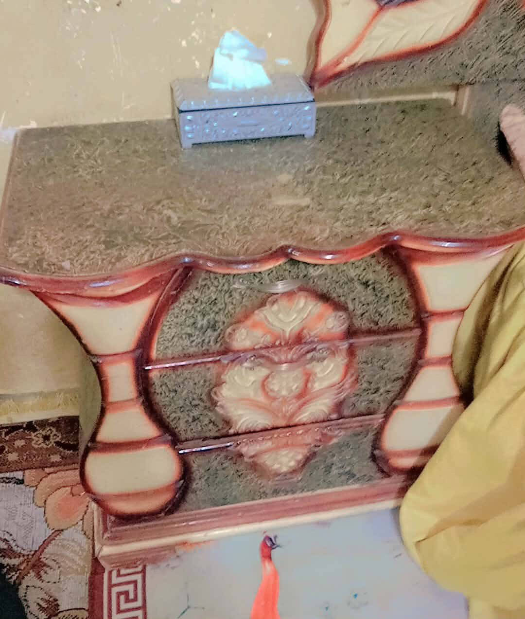 غرفه لبيع نجاره صبغه الوان بيه تصليح بس سجج مال مجرات ونضيفه شراي مراسله اوتصال بل رقم ***********(***********مكان سماوه
