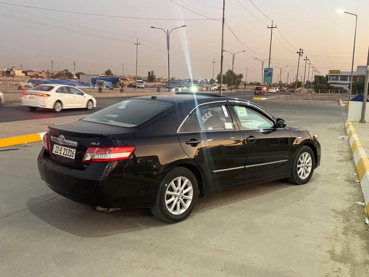 سيارة كاميري موديل ٢٠١١ خلجي. فول مواصفات 
محرك مامفتوح.  بدون سبوغ و تبديل. مكانين تعديل بارد صغير  ***********
*********** كركوك, العراق
