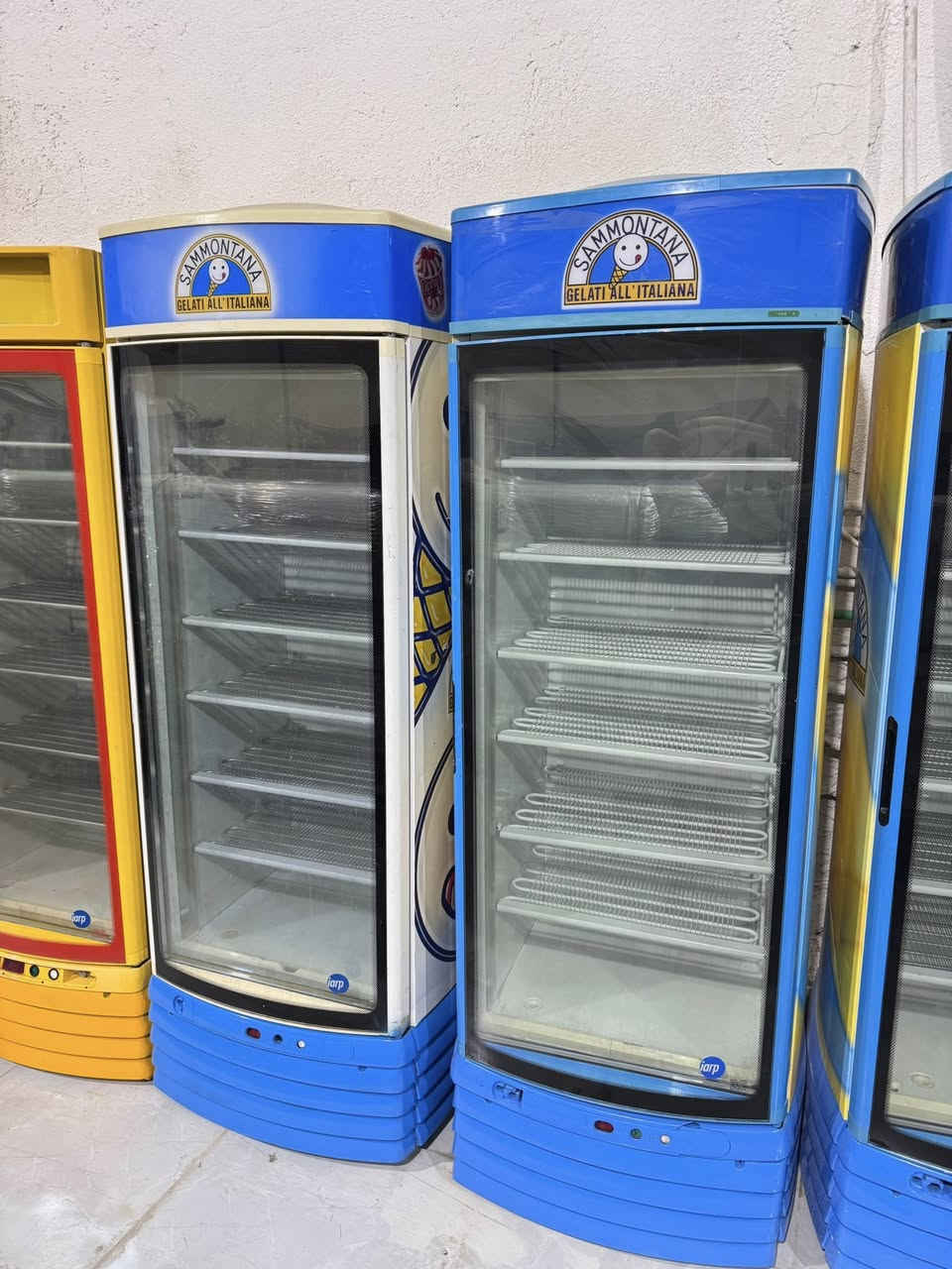 #معرض #الايطالي
عارضه أيطاليا 🇮🇹
عدد 8 
تجميد سالب -30
مستخدم نضيف 
سنكل فيز 
بلاديات 

العنوآن بصره 
السعر والتفاصيل مراسله الصفحة
اؤ الأتصال هـ.      ***********
#سيدحسين
