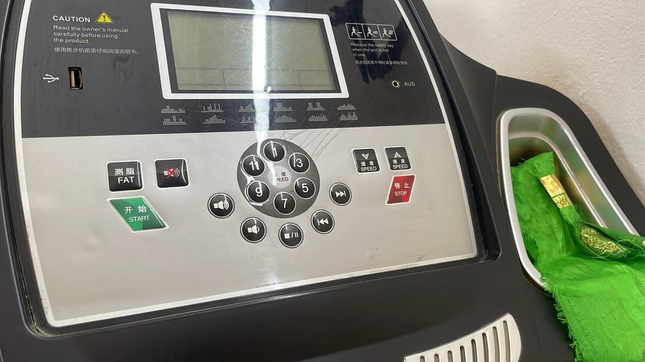 جهاز رياضة نظيف جدا مستعمل قليل


**إذا كنت صاحب هذا الإعلان وتريد حذفه لأي سبب، رجاءا أرسل رسالة إلى الدعم الفني**
