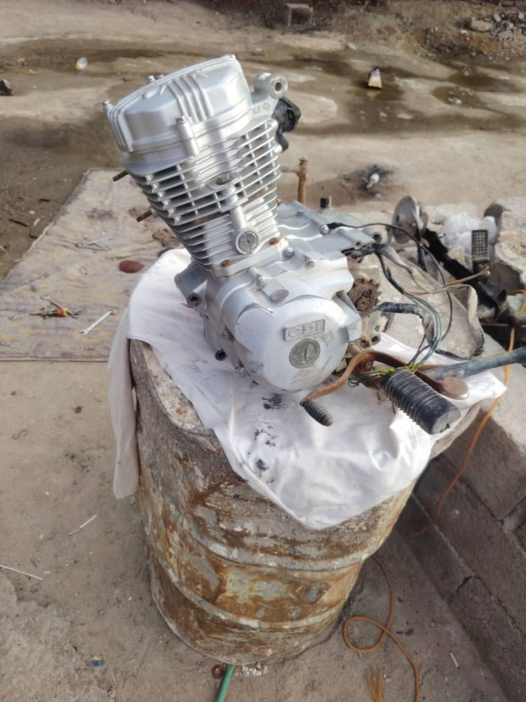 مكينه انيرجي شغاله كلشي ما بيها وشاصي المكينه ب100 ولشاصي  قيم او اخذه مكاني الزبير رقمي ***********
