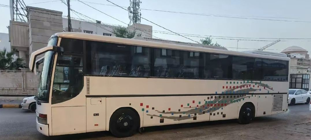 باص كنتوريه للبيع جاهزه تخم تاير حداده عامه توه فاتح تبريد صيني ثلج  سياره فول ٥٠ نفر  رقم ستره رقمي شوكت ماتخابره موجود ***********
