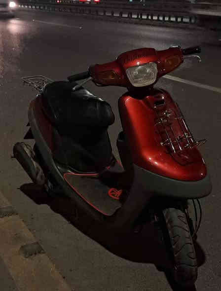 السلام عليكم 
ماطور بوتين للبيع 
دبل سكريته المرغوب
لور احمر 
معمر مره وحده 
شاصي شرط 
تحريكه ومعدل 
تايات جدد 
سعر 225وبي مجال 
سلف لايت بك لايت اشاير هورن كلو شغال بس ايعوزو باتري 
للاستفسار الاتصال على الارقام التالية 
***********
***********اتصال +واتساب
مكاني حي السكر قرب مطعم ابو جنه
