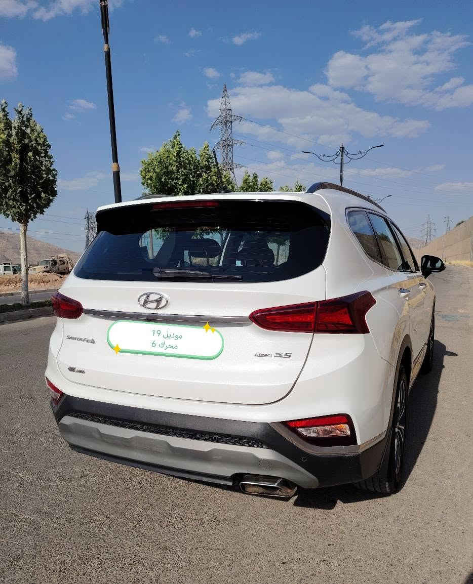 هونداي سنتافي موديل 19 خليجي 6 سلندر فورويل فول ماعدا بانوراما بدون صبغ بدون تعديل رقم اربيل وهزه وسنويه جديد مشيها 130 وكلها وضع شركه
للاستفسار
***********
*********** دهوك, العراق
