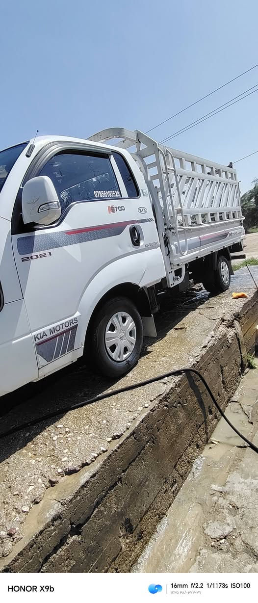 سلام عليكم كيا حمل موديل ٢٠١٩ ماشيه ١٨٥ حقيقي السعر ١٢٣وبيه مجال بسيط سياره كفاله عامه مكينه كير اكسل حداديه شاصي تخم تاير تبريد تدفئه سياره جاهزه رقم دؤلي وبسمي مصفره للعلم سياره بدون محجر مكاني بل القاسم لاستفسار ***********
