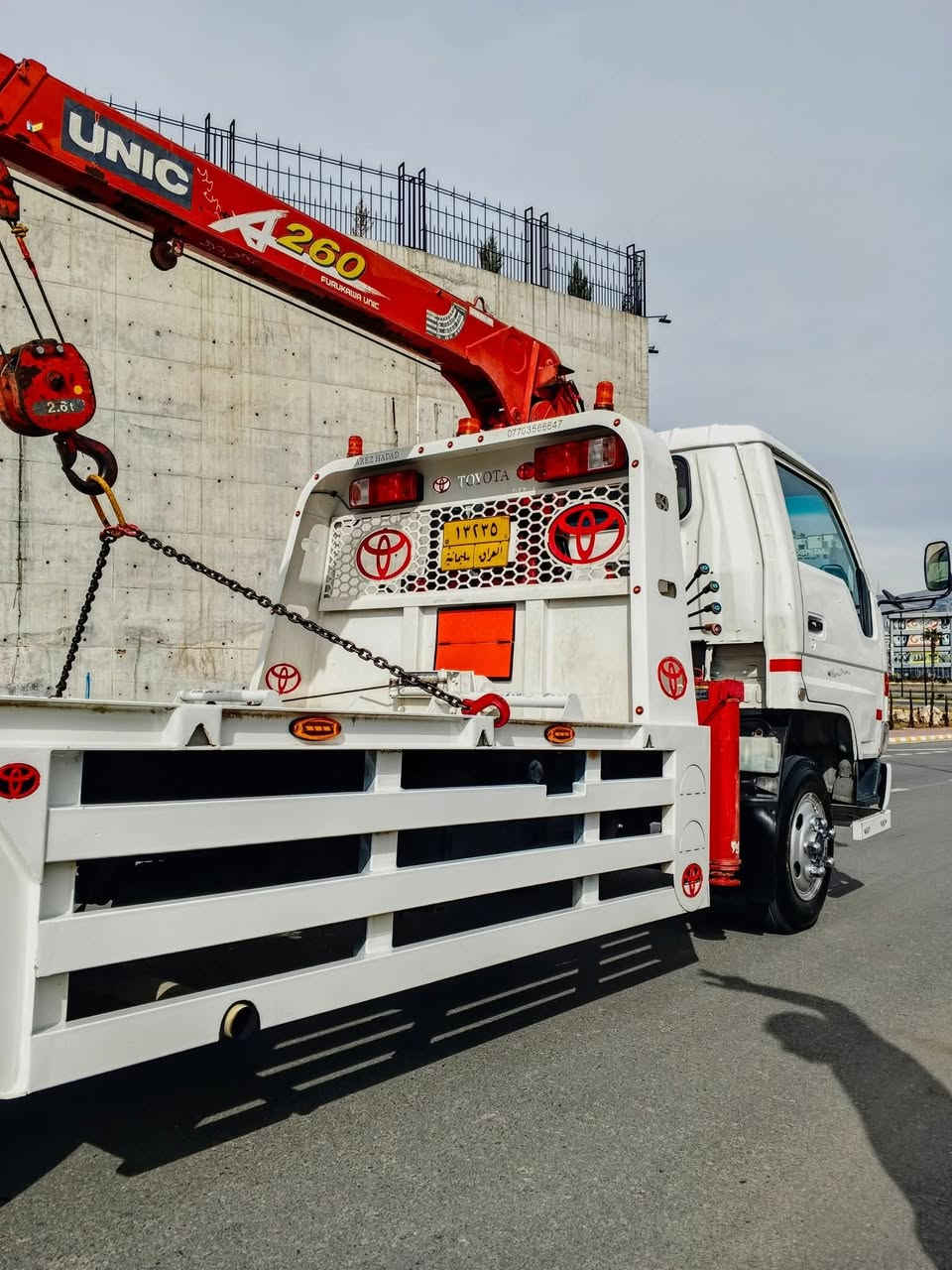 السلام عليكم 

للبيع تويوتا داينا كرين فلات موديل ( 2002) ماشاءأللة ♥️
حجم 300 / B14 / مكينە بمونوزل 4 سلندر 5 برغي 
كرين يونك أوروبي (0) جديد جديده مامشتغل العراق 
كرين 2,600 طن 2 سلايت !4 رجلين موديل كرين 2010
طول بدي 5,60 متر صافي باب دفتري 
السيارة ماشاءأللة جديد جديده نفس الصورة 
مابي اي نقص محرك + گیر + شاصي + كرين مكفول بشرط 
تخم تايرات و باتري جديده رقم سليمانية 
عنوان السليمانية مركز مدينة قريب السرجنار 
***********
shabaz : kren
