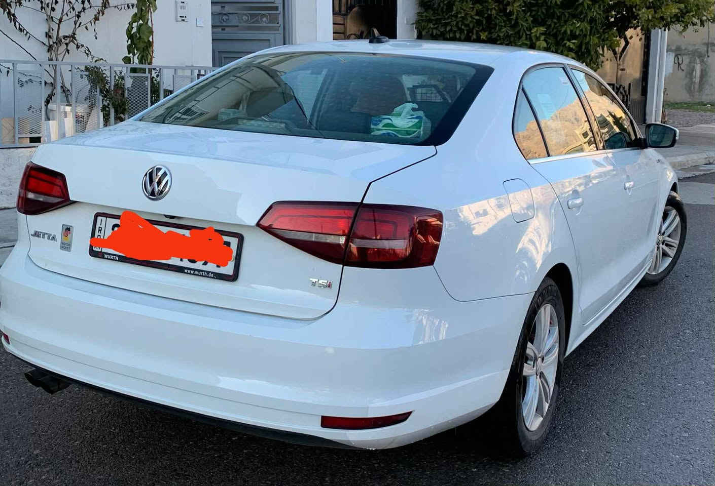 جیتامۆدێل 2017 زۆرجوانە پێش و پشتی کەپسە سەقف سڵایت دووپارچەونیوی بۆیاغەبێناوگرتن بۆپەیوەندی کردن *********** رانية, السليمانية
