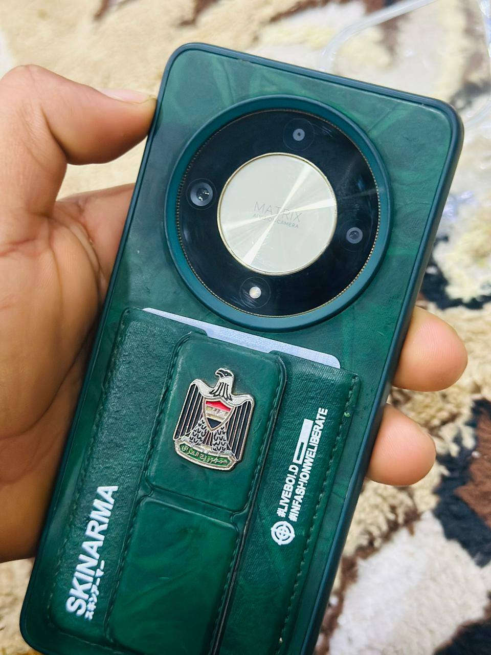 سلام عليكم شباب جهاز  Honor X9C5G ذاكره 265 عشوايه 8 لون برتقالي كارتونه موجودن 
لله شاهد الجهاز نضيف حيل عنواني بابل حله جفل 
السعر 275 قفل/رقم جهاز ( ***********) بيه واتساب
