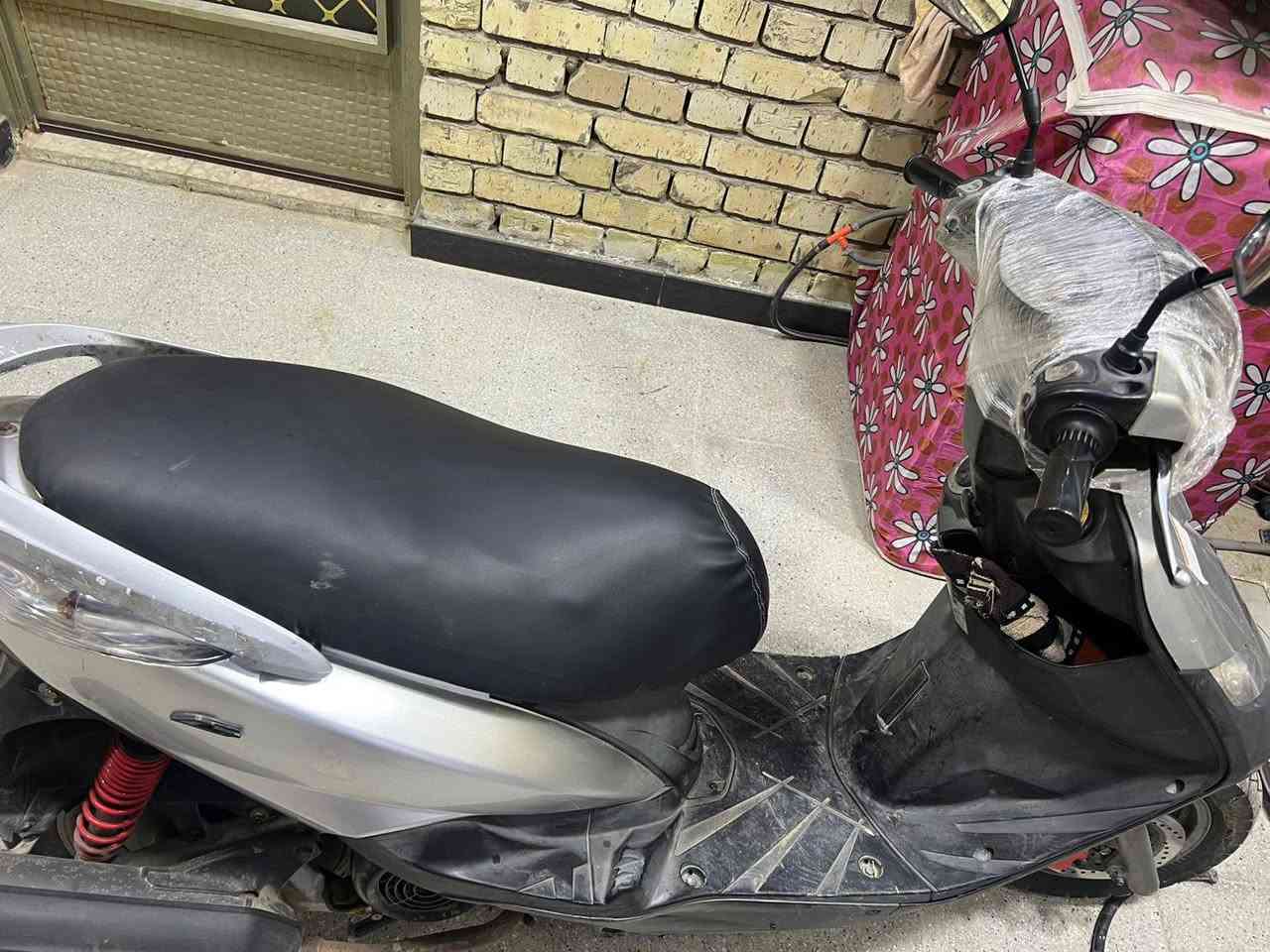 سلام عليكم
دراجه ماكس ثعلب GTR
جاهزه بدون نواقص 
دراجه حلوو 
كلهه شغال 
سعر500وبيهه مجال الطيبين 
مكاني بغداد بلديات الضباط 
***********
