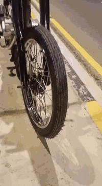 دراجه للبيع تعمير كله 26 صار لها اربعه ايام بالشارع محرك موديل 20 شاصي احمد شهاب 17 مقفوله من اي شيء دراجه كلك سعر 375 مجال قليل كلش


**إذا كنت صاحب هذا الإعلان وتريد حذفه لأي سبب، رجاءا أرسل رسالة إلى الدعم الفني**