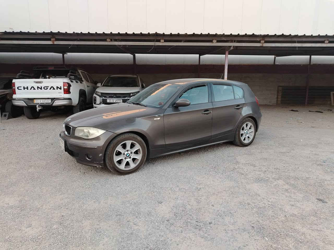 BMW 120 d گاز
مۆدێل 2005. 4 جام کارەبا تحدید سرعە تایەی 1سال کراوە بەسمەیە 2 سویچە  سەنەوی بەسەرچوە بەشەرتی تەحویل، زۆر کەم مەسرەفە بێتەقەو ڕەقە . 55 وەرەقە
ئەگەر مشتەری  پەیوەندی بکە
***********
