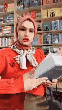 تقنيات التجريب في القصة القصيرة.  للدكتور عبد الرزاق المدرس  من اصدارا...