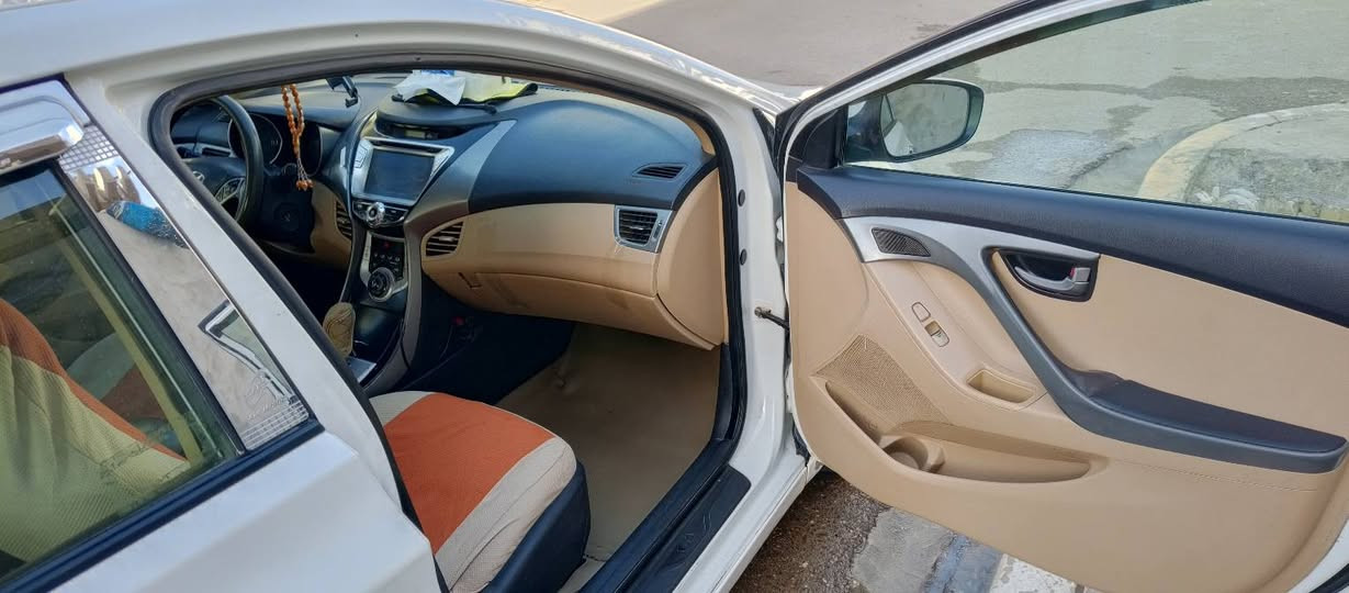 السلام عليكم النترا 2011
للبيع او مراوس النترا أو سبكترا خصوصي 
سيارا بيها بس جاملغ الامامي 
ليبل وأحد 
مكاني ديالئ تحرير 
السعر 96 بيها شويه مجال حك جيه
***********
تفاصيل كلها مكتوبه الي يجي يشوف مراسله موجود
