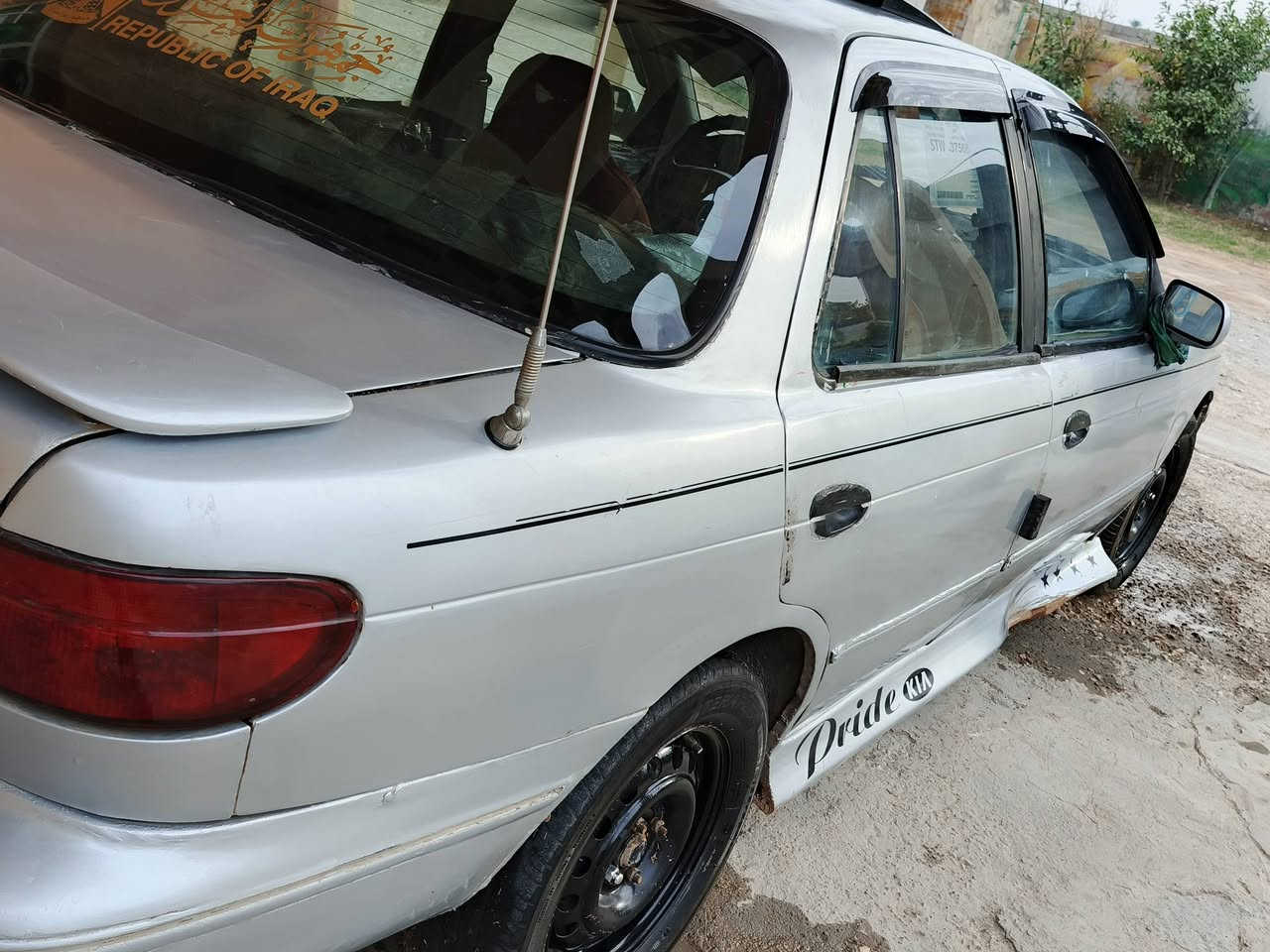 سلام عليكم سيفيا موديل 93 محرك خير من الله تايرات جدد باتري جديد السعر (26)وبيها  مجال قليل العنوان واسط العزيزيه مراوس حسب القناعه الرقم الهاتف***********بي وتساب
