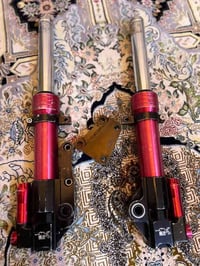 صدر سكنس رياضي كرزي للبيع مستعجلل ويا التطواله مال فج السعر 200 وبي مج...