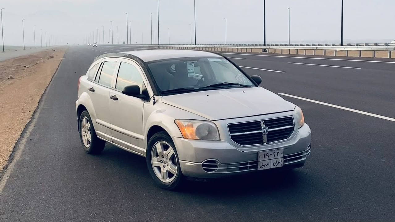 دۆج کالیبەر 2008 مەکینە 20
گیر تۆماتیک جوار جام کارەبا 
تەبرید سارد و گەرم 
بی دەعم و لیدران نیو پارجە بۆیاخی هەیە بەس 
سەیارەکە زۆر جوان و پاکە بی مەسرەفە 
***********
