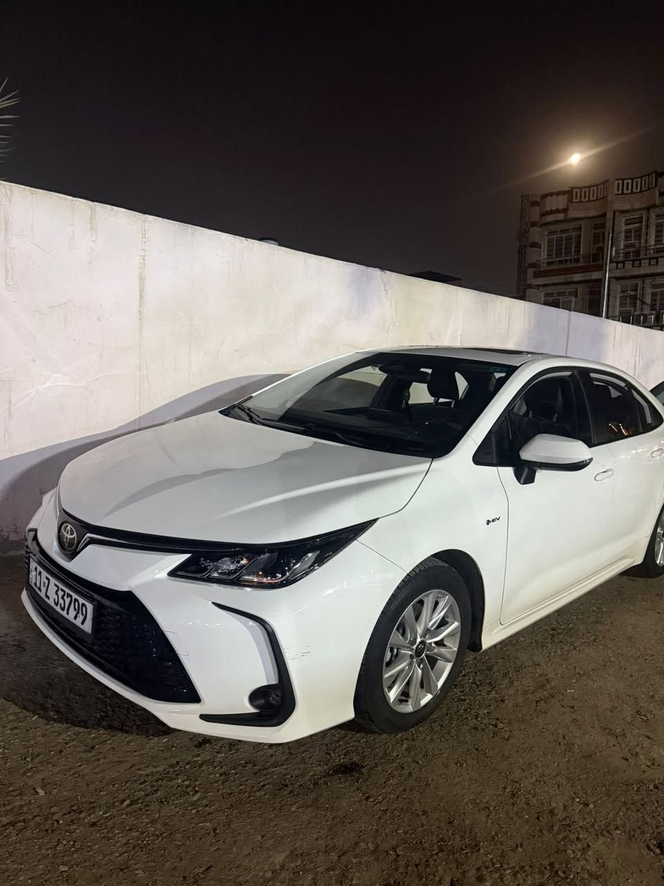 كورلا 2024 هايبرد  ماشيه 8 الاف كيلو فقط سياره بعدها زيرو للبيع بسعر 165 مكانها بغداد البنوك للاستفسار ***********
