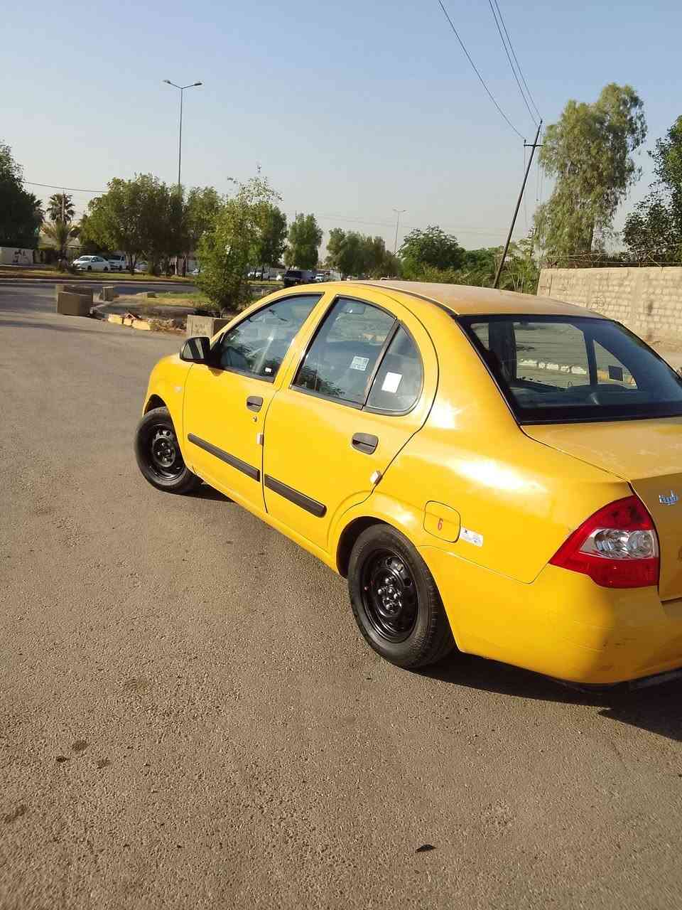 سلام عليكم طيبة موديل 2015بيهة بس خشم جاملغ خلفي والباقي كلة جديد تخم تاير جديد صدر امامي خلفي جديد دواخل جدد كهربائيات كلهة شغالة كل نقص ما بيها وكل خيتي ما بيها سيارة شوفت عينكم مضيفة كلش السعر 36وبيهة مجال مكاني البياع ***********
