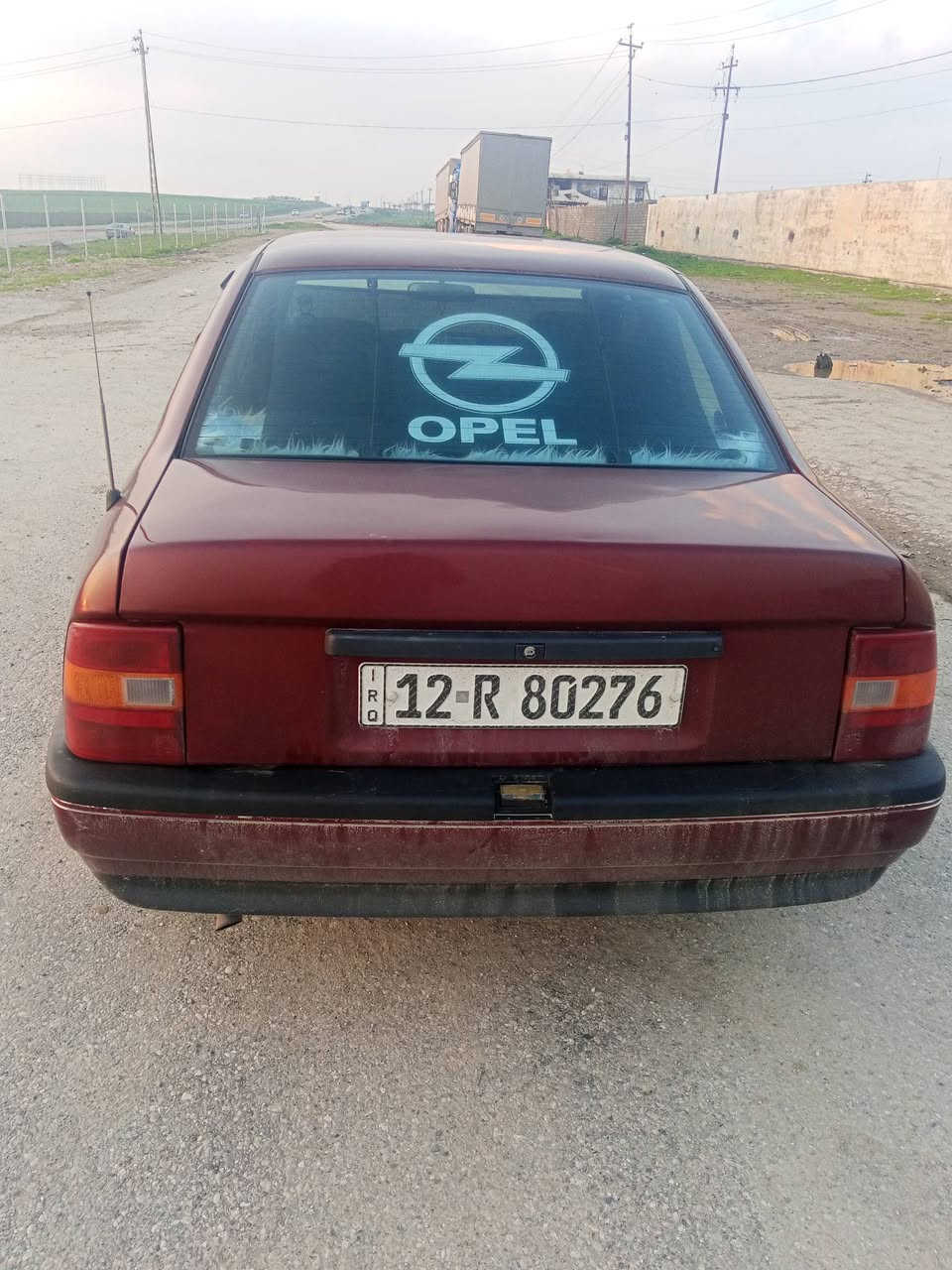 السلام عليكم
فكترا حجم 18
موديل 1992
كير محرك شرط لا صرف ولا نفخ 
سياره مصبوغه عام جماليه فقط 
رقم جديد تحويل ثاني يوم 
للتواصل
***********
***********
