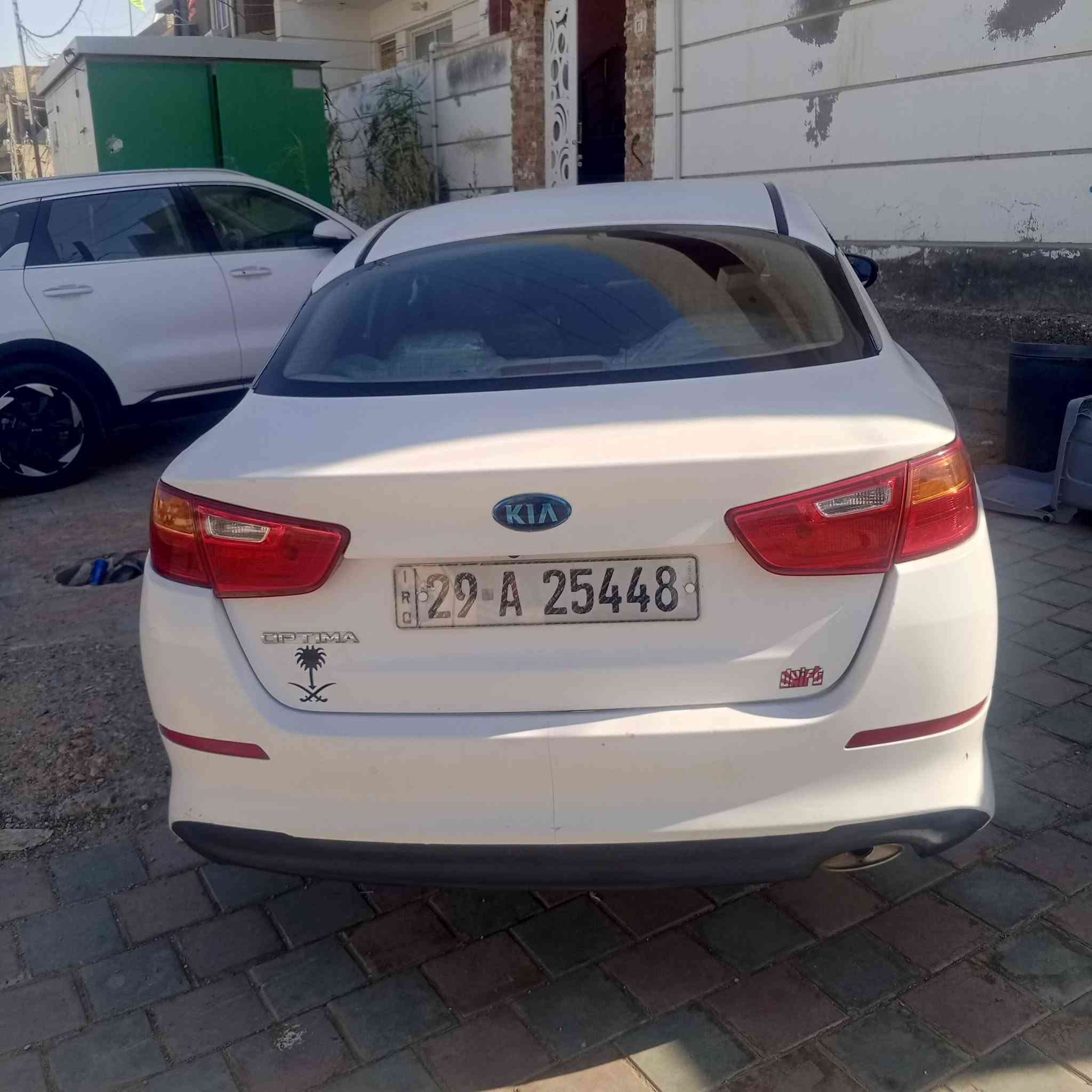 كيا اوبتما 14 شكل 15 خليجية مكينة 2000 صبغ عام بدون دواخل بدون لغود بدون شواصي كير وماكينة كفالة حدادية جديدة إدامة منظومة البانزين تخم تاير ما تصرف عليها ألف السعر 102 وبيها مجال ***********
