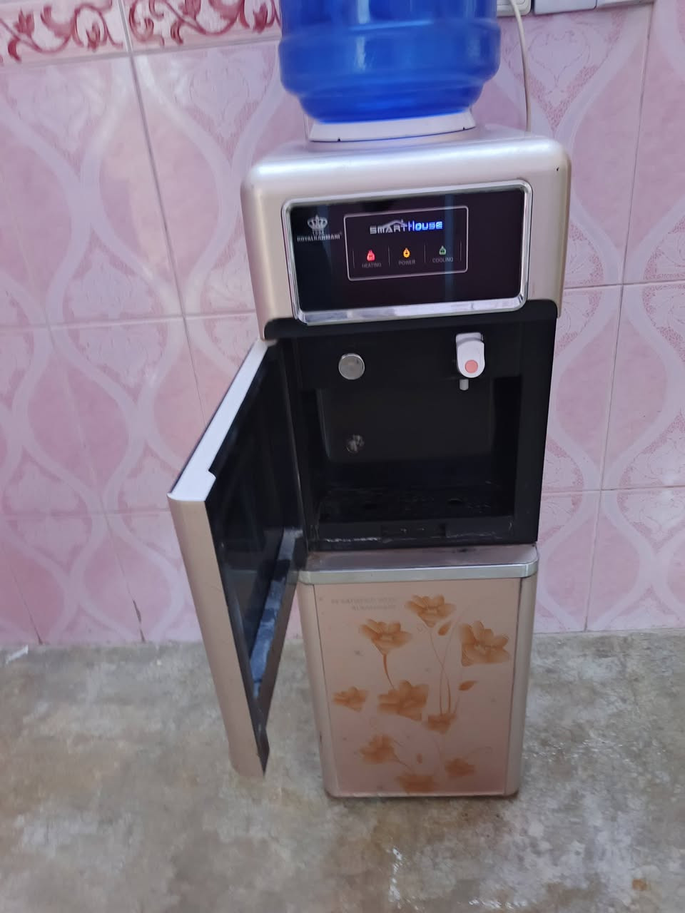 براد شغال شرط حار بارد ثلاجه كل عيب مابيه بشرط بلادي شركه سعر65 وبيه مجال مكاني كركوك حي عسكري شراي اتصل ***********
