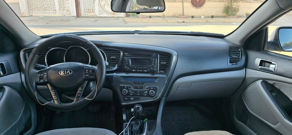 السلام عليكم
ابتما موديل ٢٠١١ خليجي فول مواصفات ماعدا البصمه
بيها ضربه بالباب الخلفي بيها سونار رقم بغداد الجديد بسمي السعر ١١٠ وبيها مجال بسيط
 للاستفسار اكثر اتصل***********
