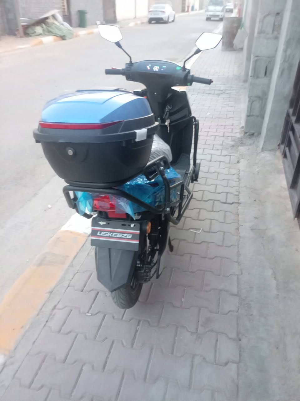 سكنس حمر بعده جديد ماماشي زيرو 
بطاريات عل فحص مراوس او بيع السعر 800 وبي مجال***********
