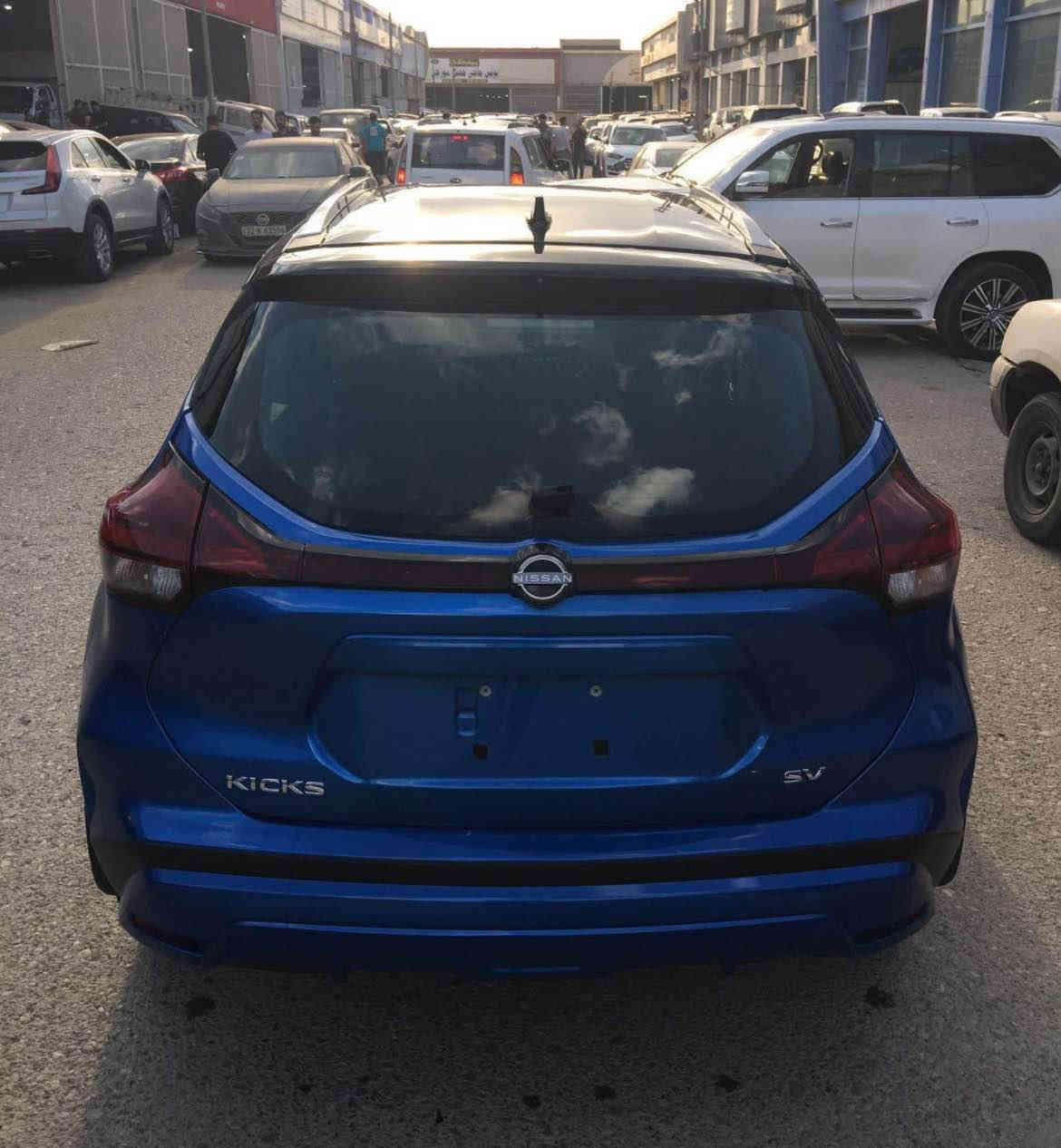 نيسان كيكس ٢٠٢٢ بيرةقةم ساغ 
سةيارةكة فول فول مواصفاتة 
بةسمةرادار شةغال شاشةگةورةبويك بةصمة
واتةقةپات مواصفاتة
گيرومةكينةي لوك لوكة
چركةي تيدا نية 
سةيارةكة كو لةشريكةي هاتية اواية
تةنيا يةك چةملاغ سبوخي امريكاي هةيةبي ليدران 
تازة٥٠هزار روشتوة 
يةك گلوپي ناو شاشةي لةسةر نية
بو هيچ عةيب مةكةري صفرة
سةيارةكةكامل مةنةفيستي لةگةلداية هيج كيشةي هاتوچوي نية بةلام رةقةم ناكري لةئيستا 
غرامةي بةشةرتة
كيشةي مةدةني بةشةرتة 
هةموشتيكي بةشةرت ادةم 
سعري ٩٦كةميك مةجال
***********whats app viber
***********whats app viber مرغصور
