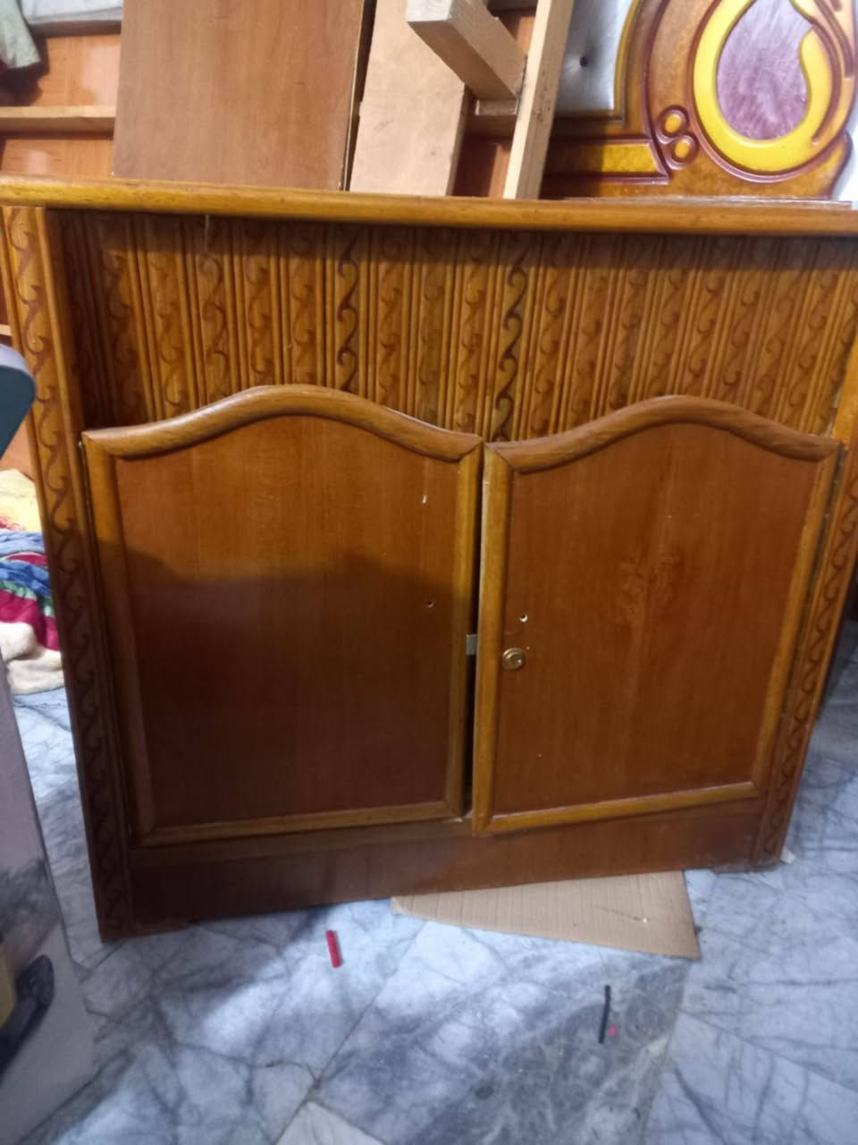 للبيع غرفة خشب صاج ثكيلة نظيفة بدون ضرر
السعر ٧٠٠ وبيها مجال بسيط
العنوان بغداد الشعلة


**إذا كنت صاحب هذا الإعلان وتريد حذفه لأي سبب، رجاءا أرسل رسالة إلى الدعم الفني**