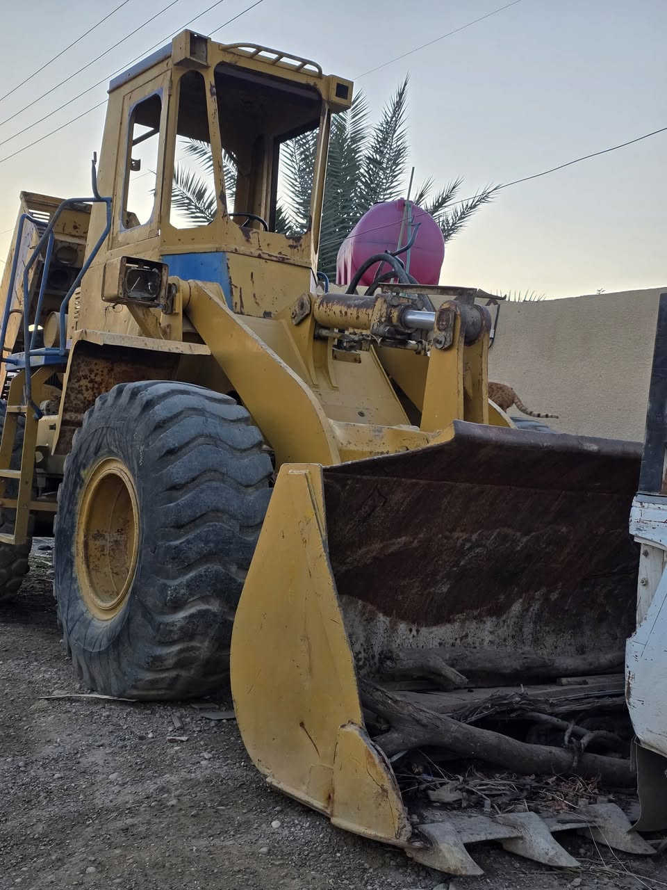 السلام عليكم 

شفل كامتسو للبيع 
الاستفسار والاتصال 
***********
