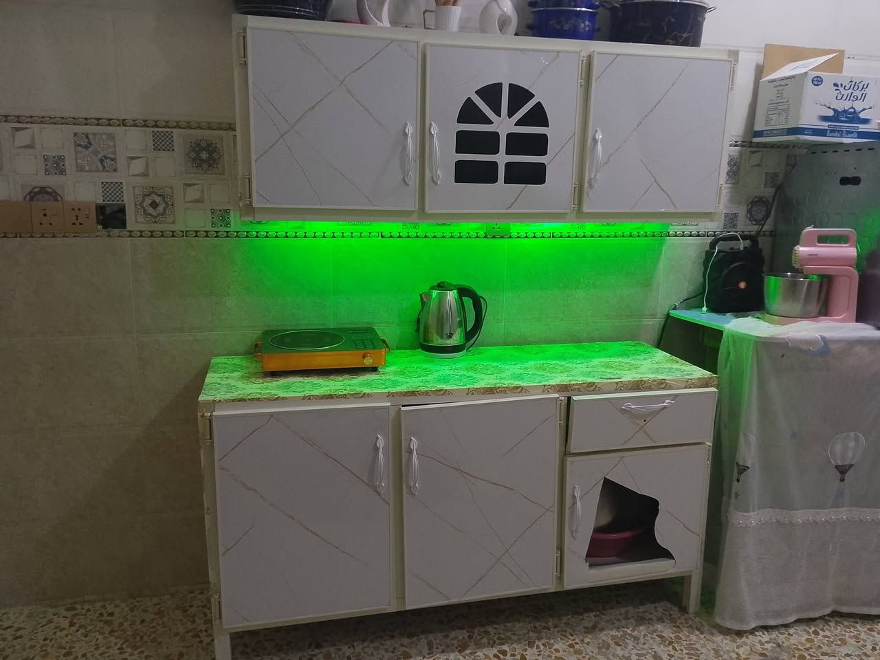 السلام عليكم عندي كاونتر  مع سنك بي ضرر فقط باب صغير اريد ب١٥٠


**إذا كنت صاحب هذا الإعلان وتريد حذفه لأي سبب، رجاءا أرسل رسالة إلى الدعم الفني**