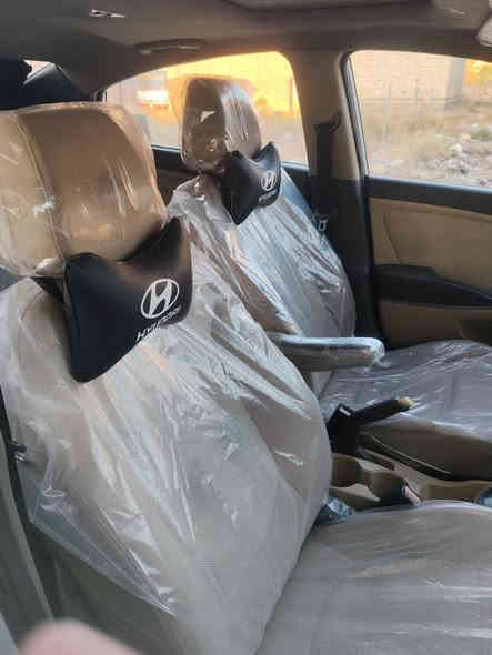 اكسنت موديل ٢٠١٣ بيه صفحة وبنيد فقط رش بدون دواخل ماشيه السياره ١٢٦ صدر جديد تبريد جديد ٥ ويل كب فتحة اشاير بالمري تحكم ستيرن شاشه كامره بريك دسك امامي وخلفي بسمي سنويه وهزه جديده مكاني الدوره السعر ٩٧ وبيه مجال بسيط  اتصال *********** بغداد
