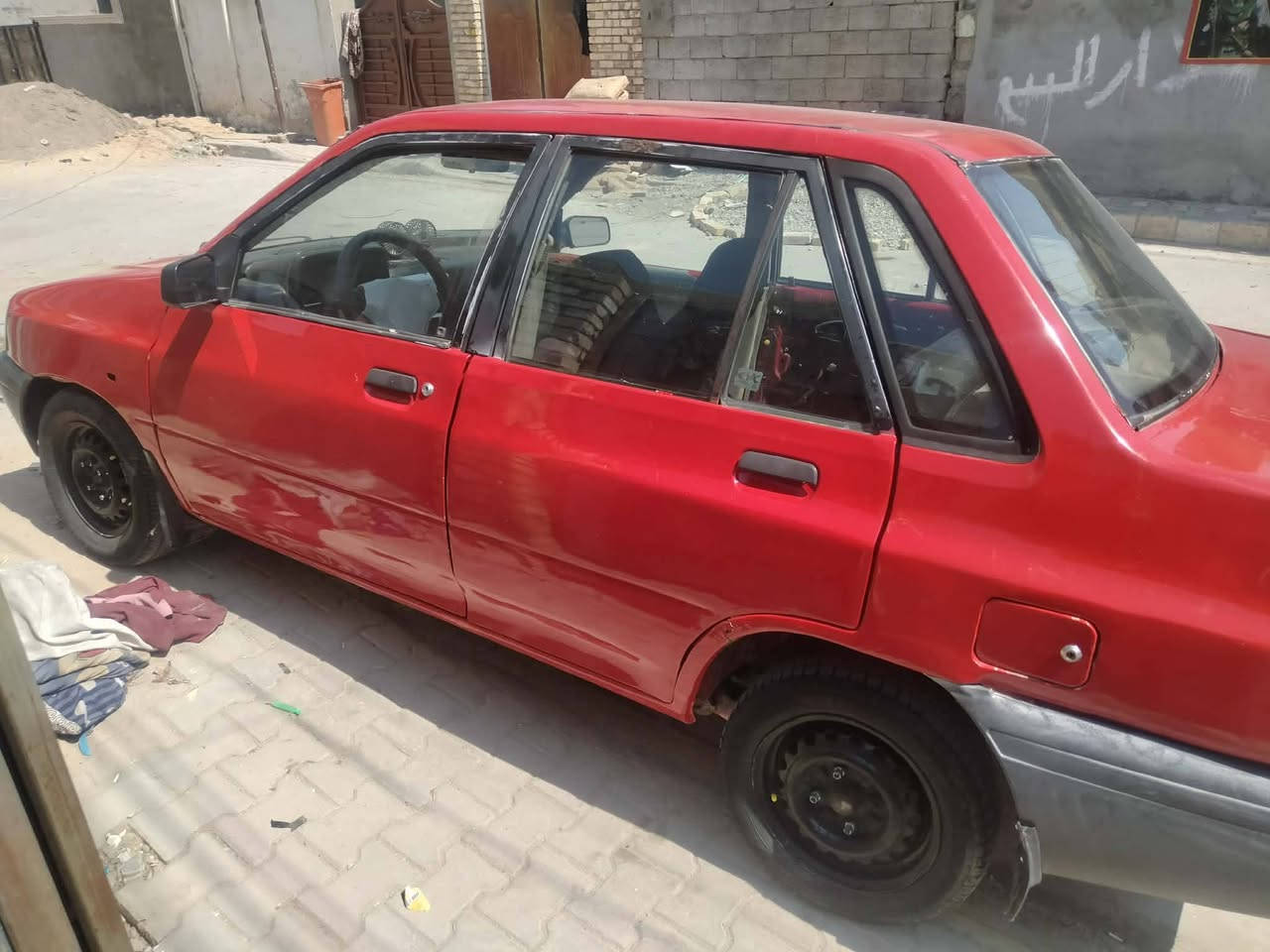 سلام عليكم كيا برايد حلوه وخير من الله مكينه وكير كهربائيات شغاله تخم تاير حلوو شواصي حلوات الكشر نضيف دواخل حلوه بس رادلهة ترتيب بسيطه سنويه عضم غرامه عليهة 200 لسعر 15 ورقه وبيهة مجال بسيط مكان سياره بغداد الحسينيه مال راشديه رقم ***********
