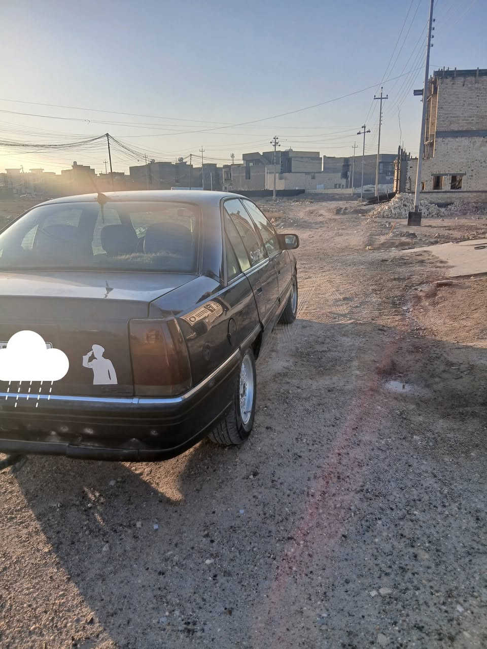 للبيع موديل 91 رقم بغداد انكليزي بسمي تخم تاير صدر محرك كير كشر سياره حلوه وجاهزه مكاني فلوجة الاستفسار الاتصال ***********
