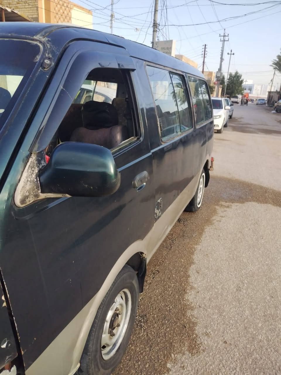 كيا بريجو مديل 97 سياحي 
رقم بابل سنويه لل28
مكفوله من والكص ونقل الجثه مصبوغه جماليه 
مكينه 3000 كير حداديه تخم تاير كهربائيات كلهه جاهزه
السعر 48 وبيه مجال حق الجيه مكاني نجف عباسيه مصفره هيئه وغرامات *********** مكلف بل نشر
