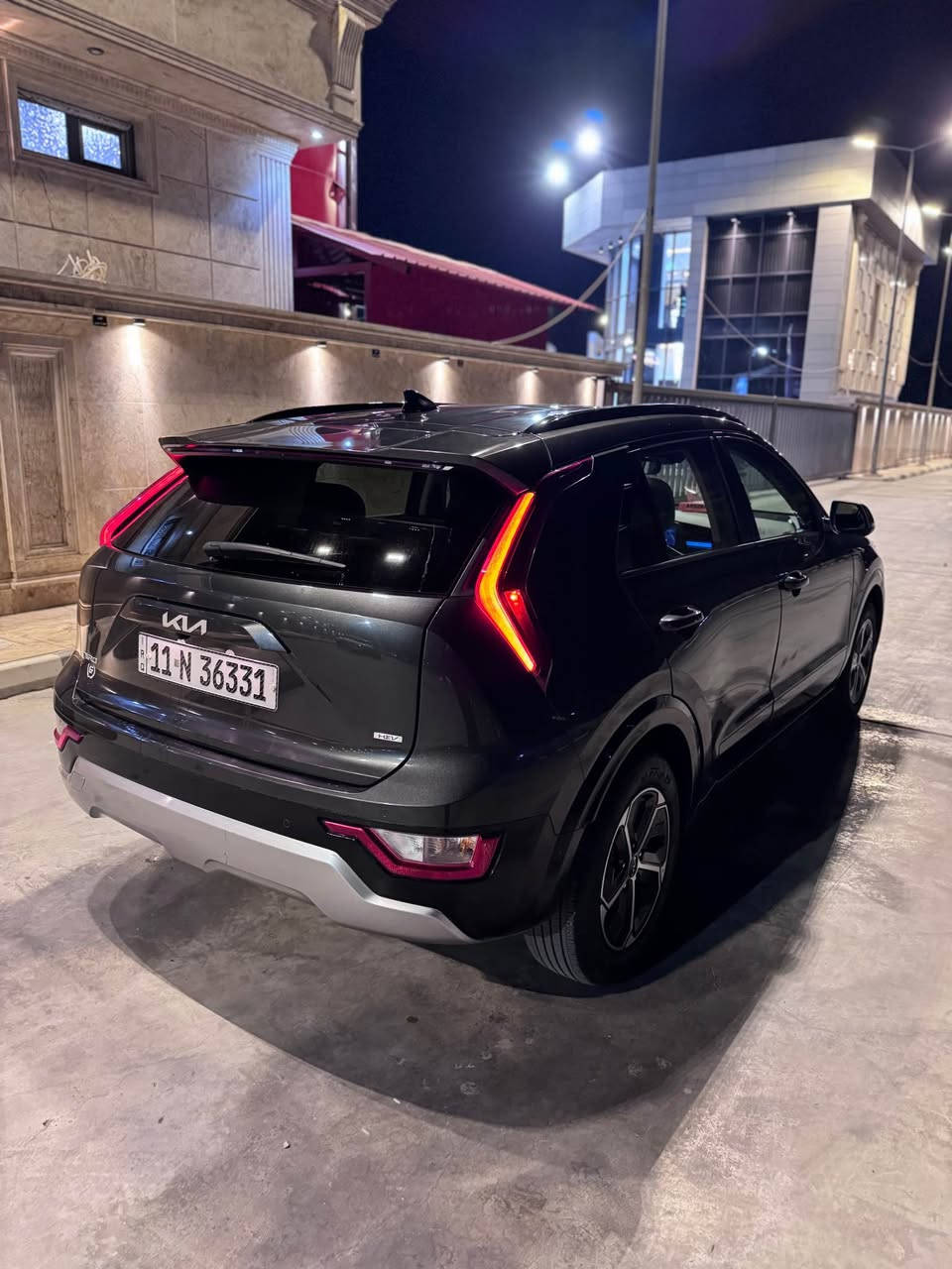 السلام عليكم 

كيا نيرو هايبرد ٢٠٢٤

وارد امريكي حادثها بنيد وداعاميه   +بيها شخوط بسيطه 

مواصفات lx
داخل ابيض 
شاشه متصل 
كشنات حار بارد 
سايد بريك كهرباء 
قطعتين تبريد 
ترحيب 
اوتو بارك 
السياره جاهزه 

رقم بغداد 

اقصاديه التفويله الوحده٨٥٠ كيلو تمشيك

ماشيه 14الف 

مكاني بغداد  
السلام عليكم 

كيا نيرو هايبرد ٢٠٢٤

وارد امريكي حادثها بنيد وداعاميه   +بيها شخوط بسيطه 

مواصفات lx
داخل ابيض 
شاشه متصل 
كشنات حار بارد 
سايد بريك كهرباء 
قطعتين تبريد 
ترحيب 
اوتو بارك 
السياره جاهزه 

رقم بغداد 

اقصاديه التفويله الوحده٨٥٠ كيلو تمشيك

ماشيه 14

مكاني بغداد حي العلام   

*********** بغداد, العراق
