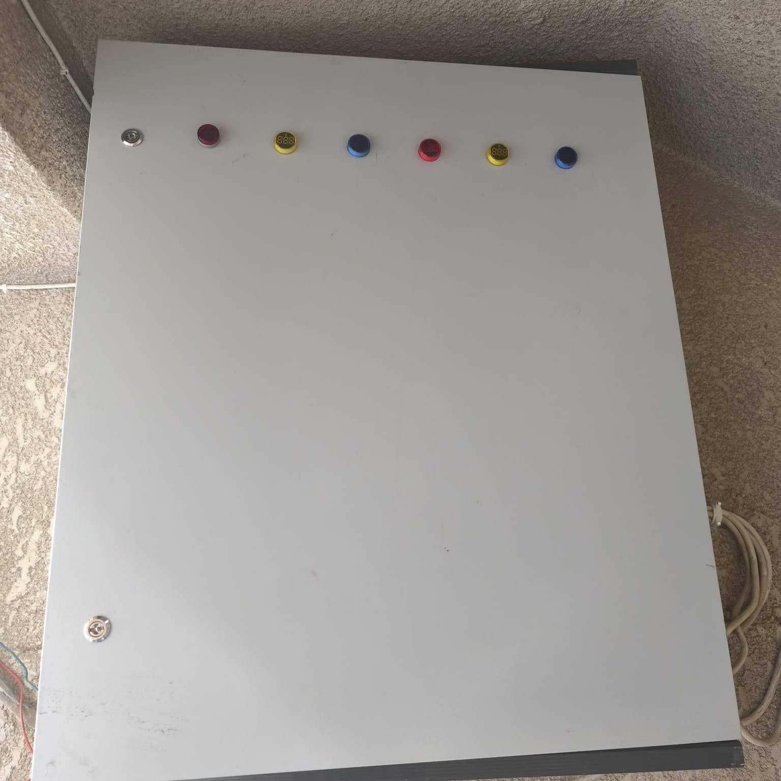 ابو كرار الزبيدي /تاسيسات كهربائيّة عامه/تجهيز وربط بوردات/كونترول سيطره متكامل /جنجات بمختلف انواعها /غطاس /ت.. ***********
