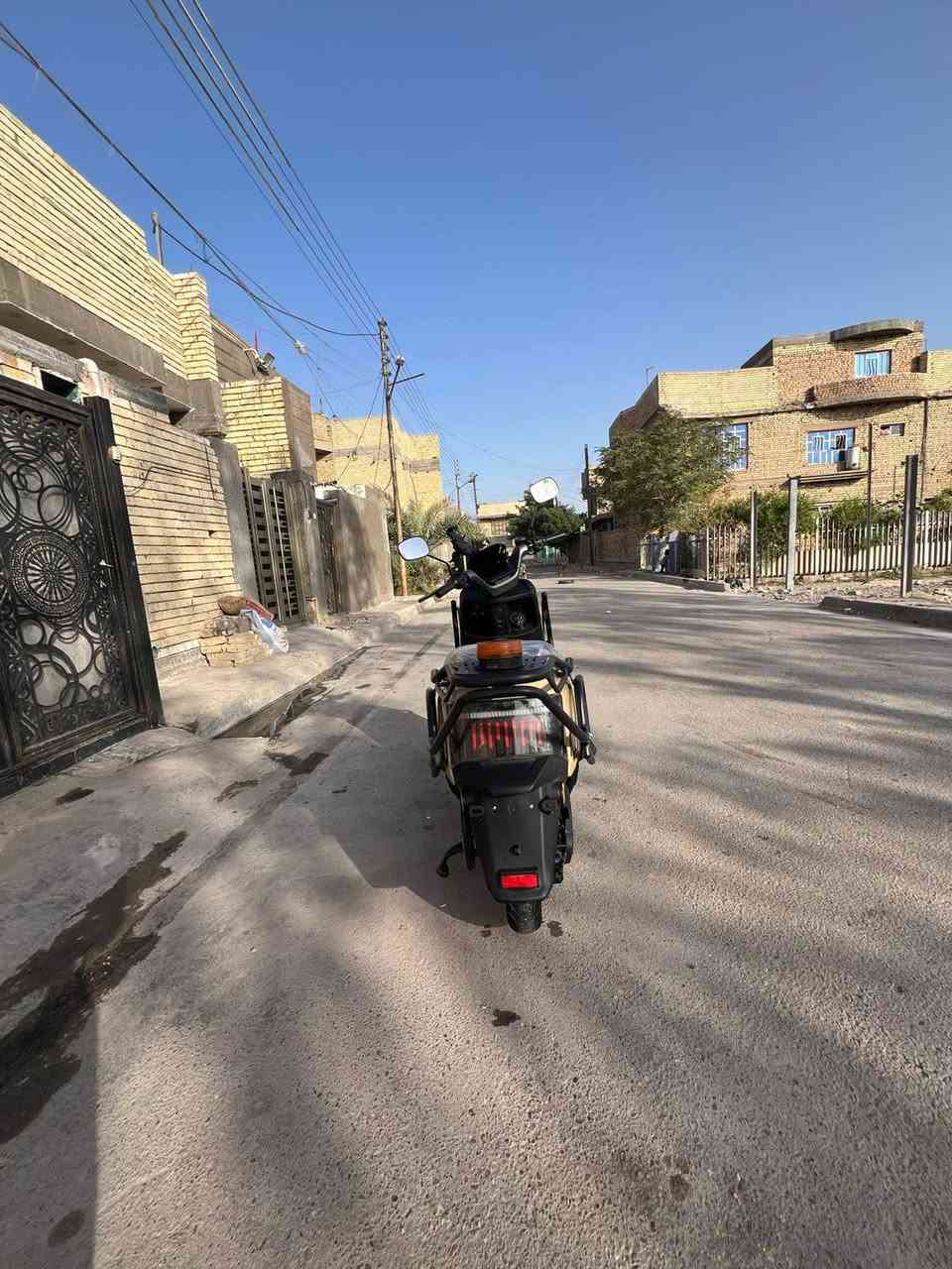 السلام عليكم دراجه شحن للبيع 6باتري سرعته 80حقيقي ملف 2000 دراجه خير من الله سويج بصمه كهربائيات كله شغاله
السعر 600الف وبيه مجال مكاني بغداد فلكة حي النصر 
***********
