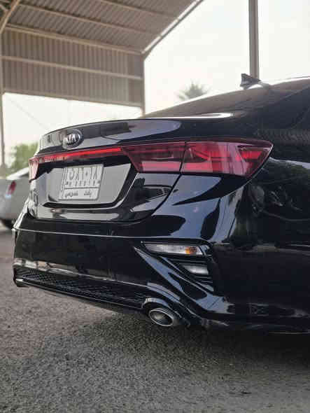 كيا فورتي موديل 2020 
السياره كلهة ليبل واحد ما بيهة قطعه مبدله ضرهة بسيط جاملغ وراجع نفسه بيـ بارد وبنيد مصبوغ  كيرهة CVT شادله منظومه مال تبريد محرك 2000 دوش ماشيه 60 مايل 
السعرـــ  130 وبيهة مجال 
العنوان ــــ بغداد الامين 
الاستفسار ــــــ***********
