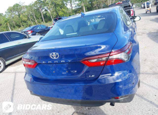 كامري. امريكي
موديل 2023 مرقم معوقين مثنى. 
وكاله بسم المشتري 
حجم محرك 2500 بانزين
الموصفات واضحه 
ماشيه 38$ فقط 
***********
