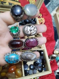 محابس • زمرد • عقيق