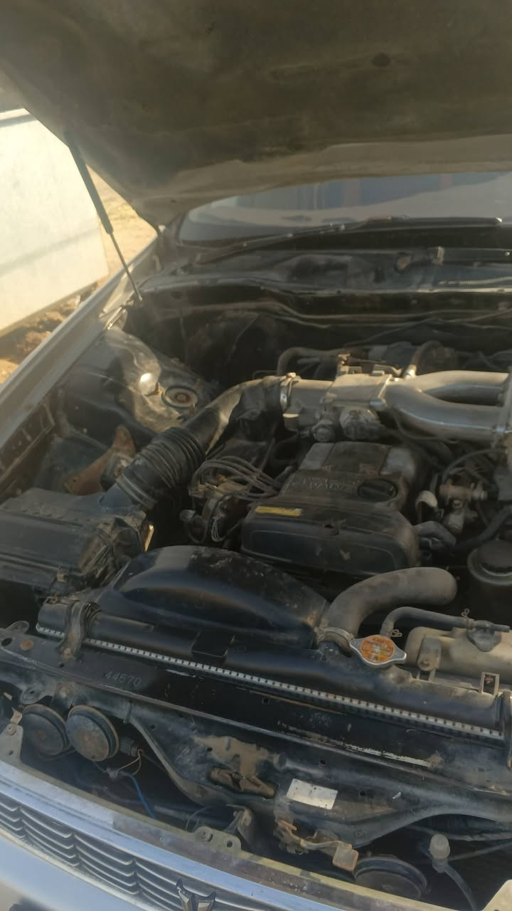 سياره كرسته مكفولة من كص ونقل جثه كير حداديه مكينه مكفولة ودواخل تخم تاير رقم بصره انكليزي سنويه ل29 راعيه البصره ابي الخصيب مكاني البصره القرنه منطقة العلوه ***********
