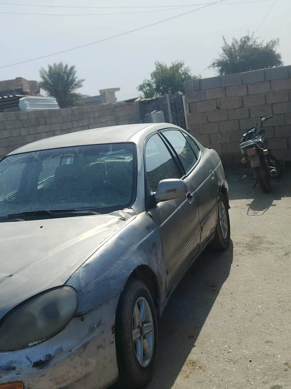 سلام عليكم دايو للبيع   11وبيهه مجال وترهم   مراوس محرك بي تنقيص كير حلو صدر نص عمر تايرات فوك النص عمر السياره رقم كركوك ار بس ماندل راعيهه يعني حبل كهرباياتهه شغاله مكاني تكريت البوعجيل متواجد عل فيس أو نتصل علا هذا الرقم ***********
