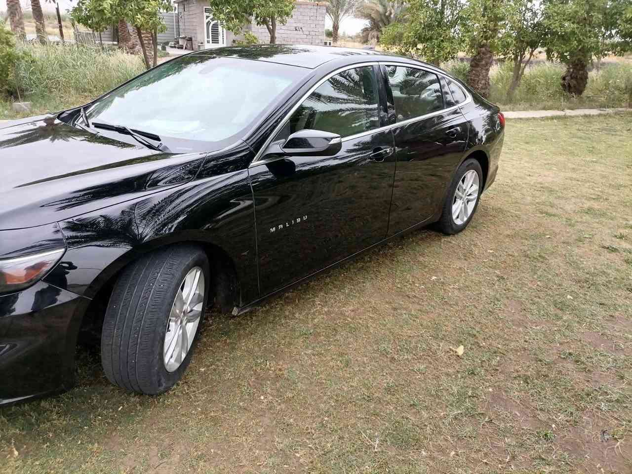 موديل 18 كلش نضيفه ظربتها باب وجاملغ السياره خير من الله مكان بغداد السعر 125 رقم شمالي ***********
***********
