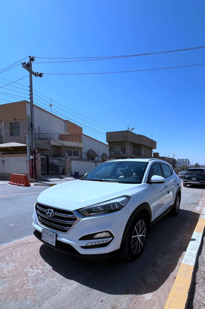 السلام عليكم من رخصه الادمن المحترم
توسان موديل 2017 خليجي للبيع رقم بغداد 

المحرك والكير مكفول وعلى وضع الشركه 

ماشيه 100 حقيقي 

مواصفات السياره : شاشه وصاج وكامره خلفيه 

لد نهاري ومري شفط وباقي المواصفات المعروفه 

السعر : 175 ورقه 

رقم الهاتف : ***********

***********

مكان السياره بابل شارع 60
