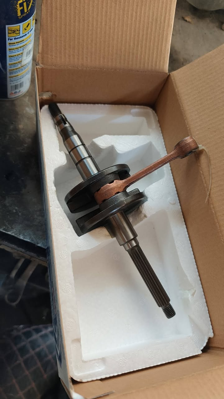 السلام عليكم بطه للبيع دراجه مكينته تخبل ستوني مسويه كهربائية كله شغاله سلف جديد كابريتر جديده شوته جديده بلك كامله مكمله 180  عنوانه نجف رقمي***********
