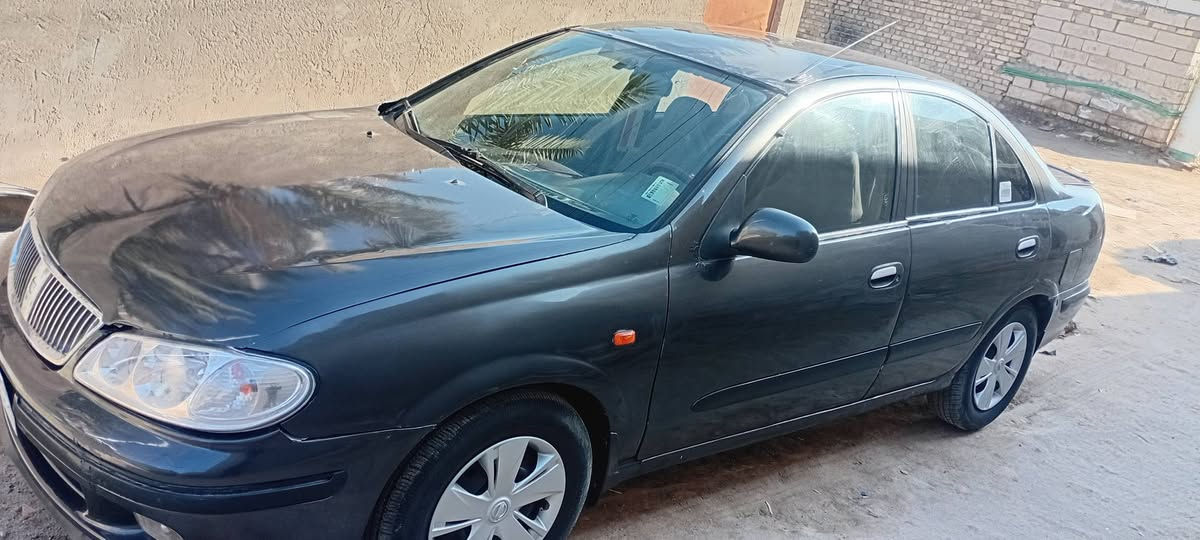 نيسان صني ياباني 2001 اصل السياره كفاله 
مراوس فرق ***********
